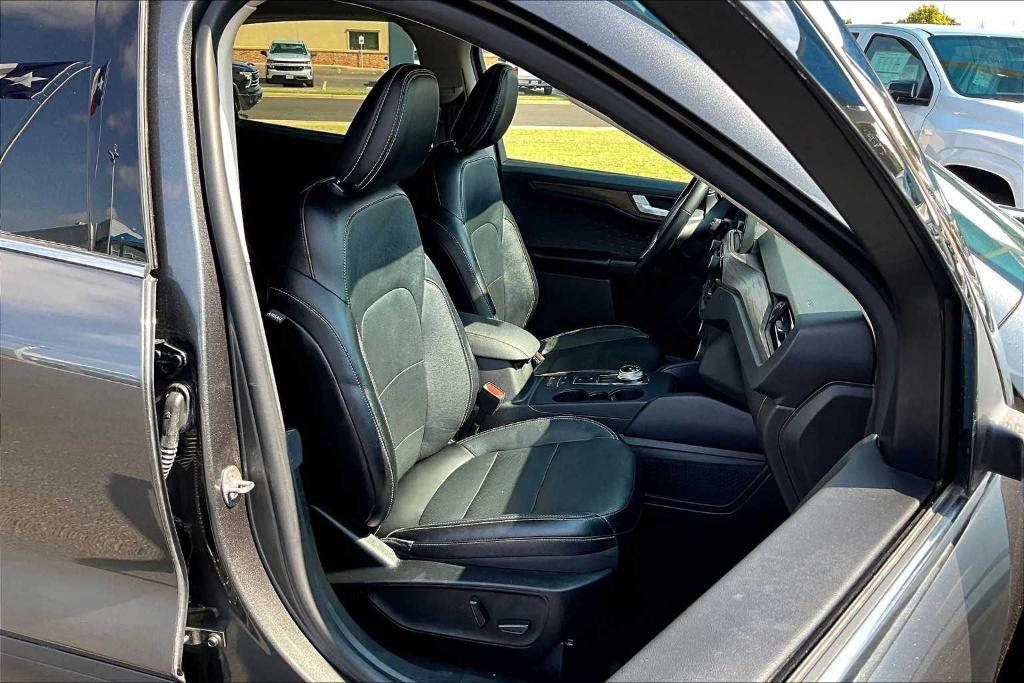 used 2020 Ford Escape car, priced at $16,551