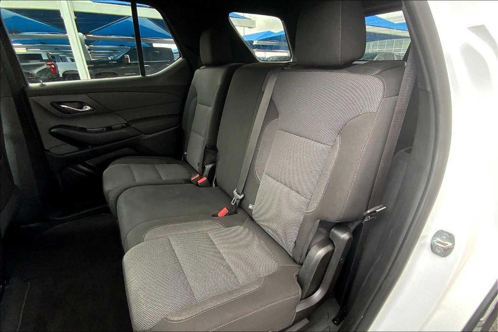 used 2023 Chevrolet Traverse car, priced at $29,806