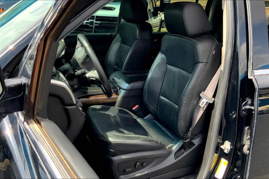 used 2015 Chevrolet Suburban car, priced at $12,224