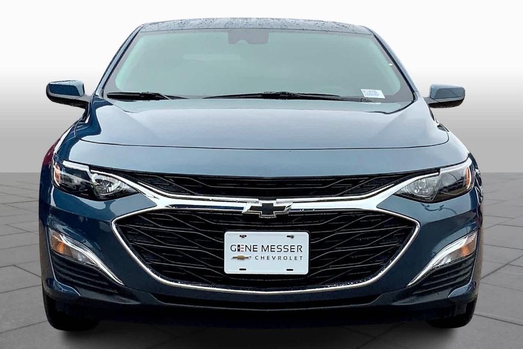 new 2025 Chevrolet Malibu car, priced at $27,995