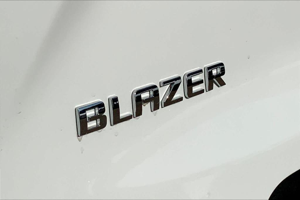 new 2025 Chevrolet Blazer car, priced at $36,485