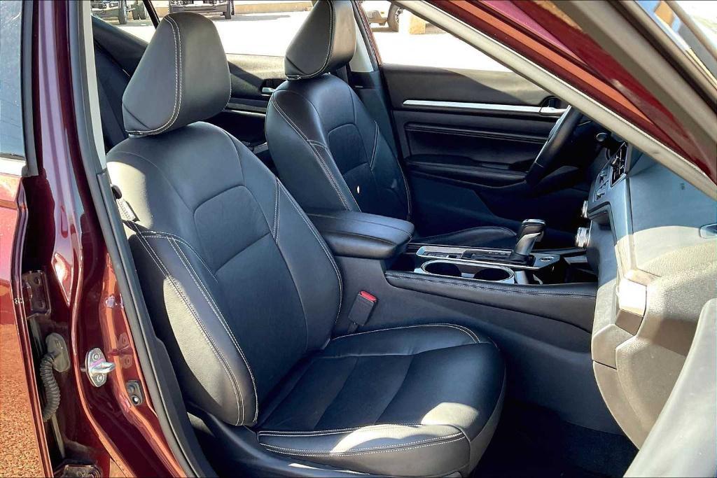 used 2023 Nissan Altima car, priced at $23,711