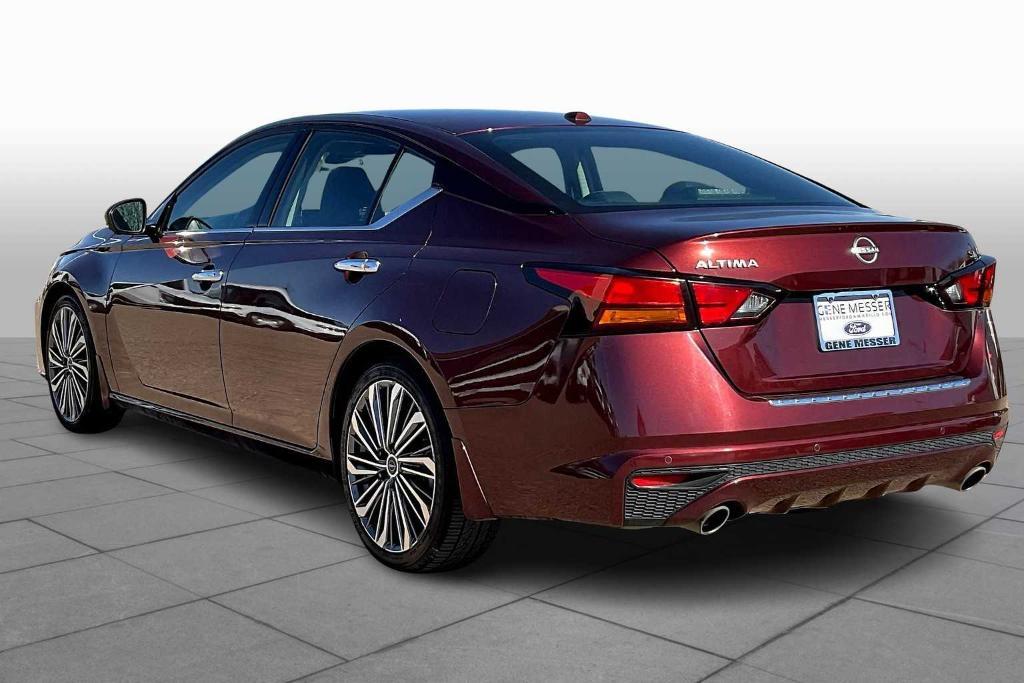 used 2023 Nissan Altima car, priced at $23,711