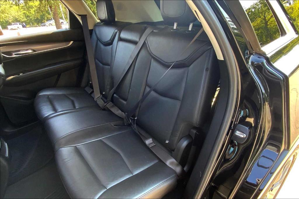 used 2018 Cadillac XT5 car, priced at $17,657