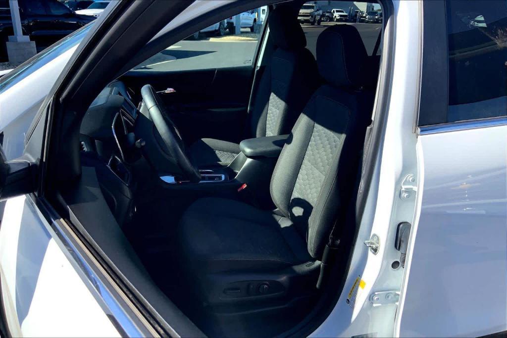 used 2021 Chevrolet Equinox car, priced at $16,599