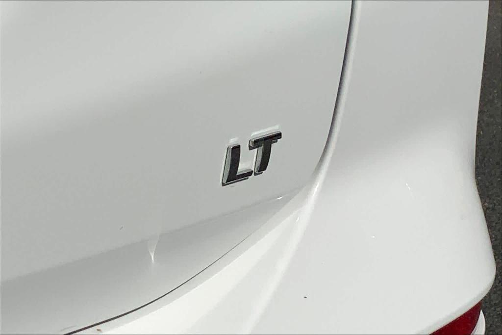 used 2021 Chevrolet Equinox car, priced at $16,599