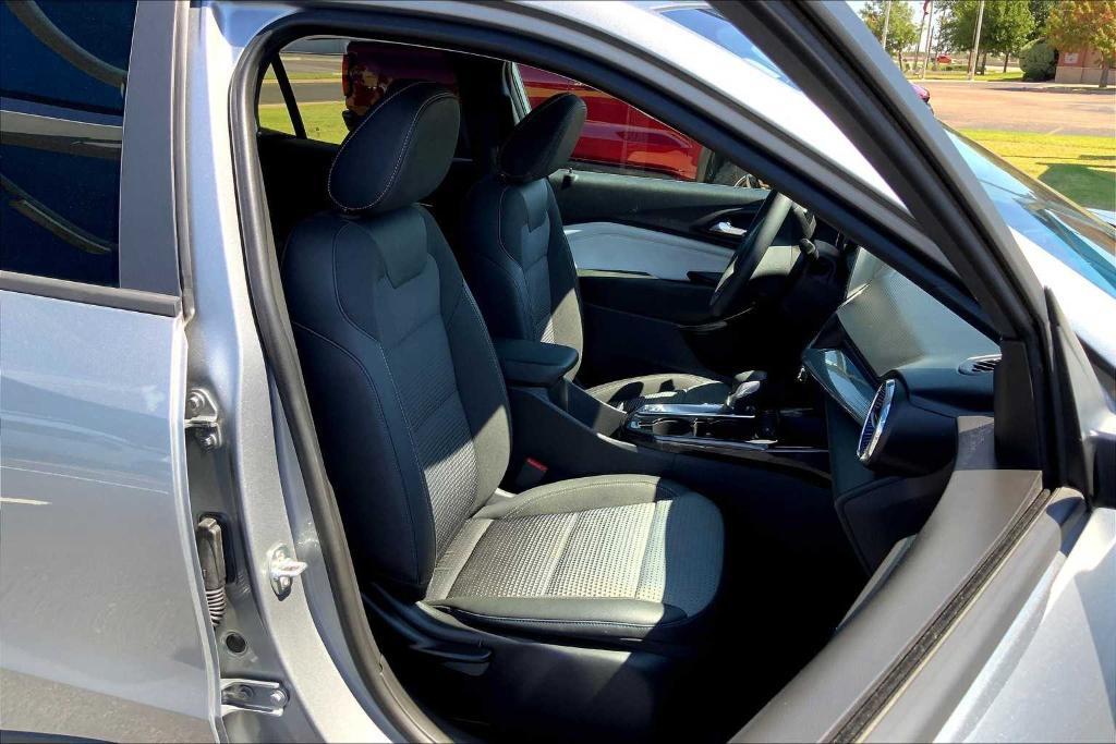 used 2025 Chevrolet Trax car, priced at $23,875