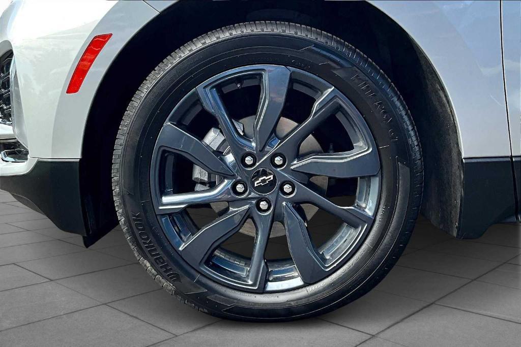 used 2022 Chevrolet Equinox car, priced at $23,184