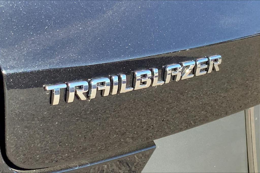 new 2025 Chevrolet TrailBlazer car, priced at $24,890