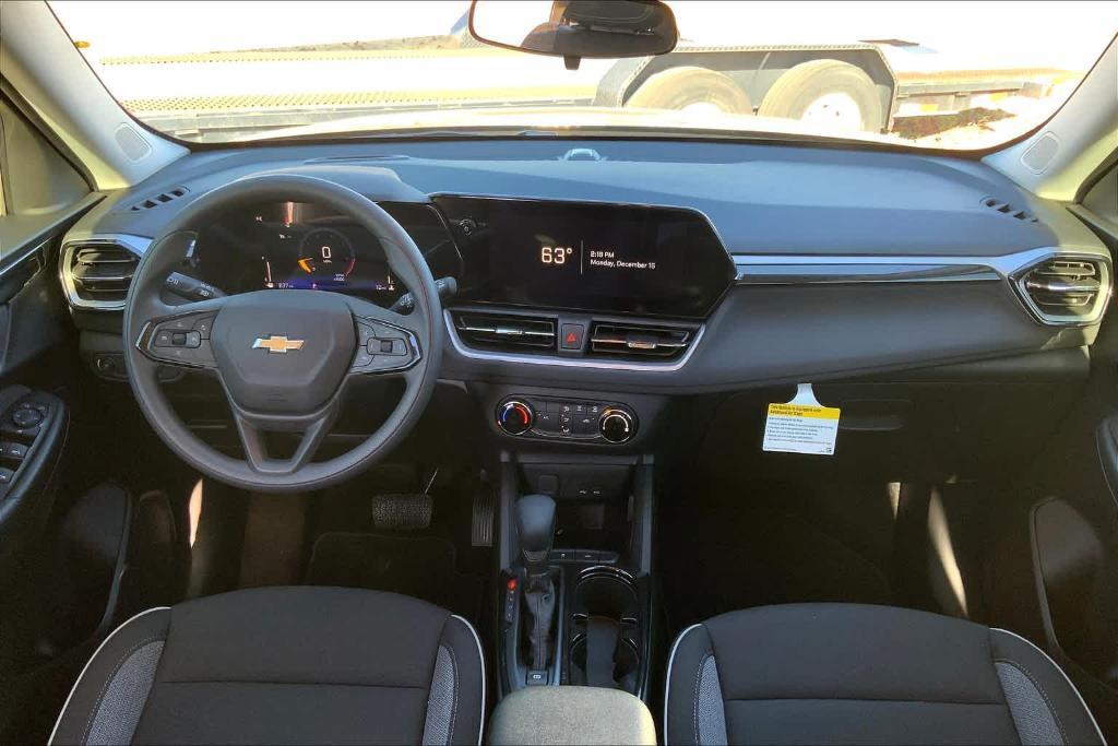 new 2025 Chevrolet TrailBlazer car, priced at $24,890