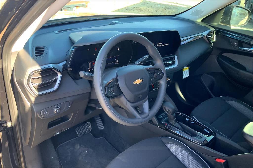 new 2025 Chevrolet TrailBlazer car, priced at $24,890