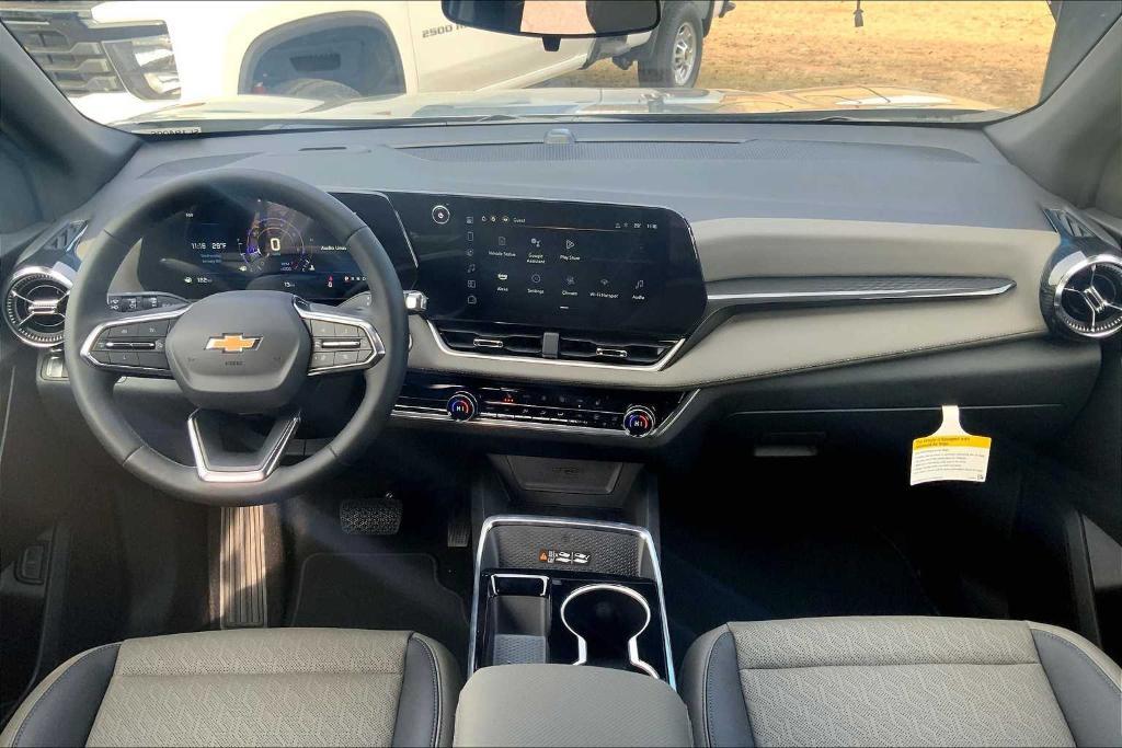 new 2025 Chevrolet Equinox car, priced at $33,490