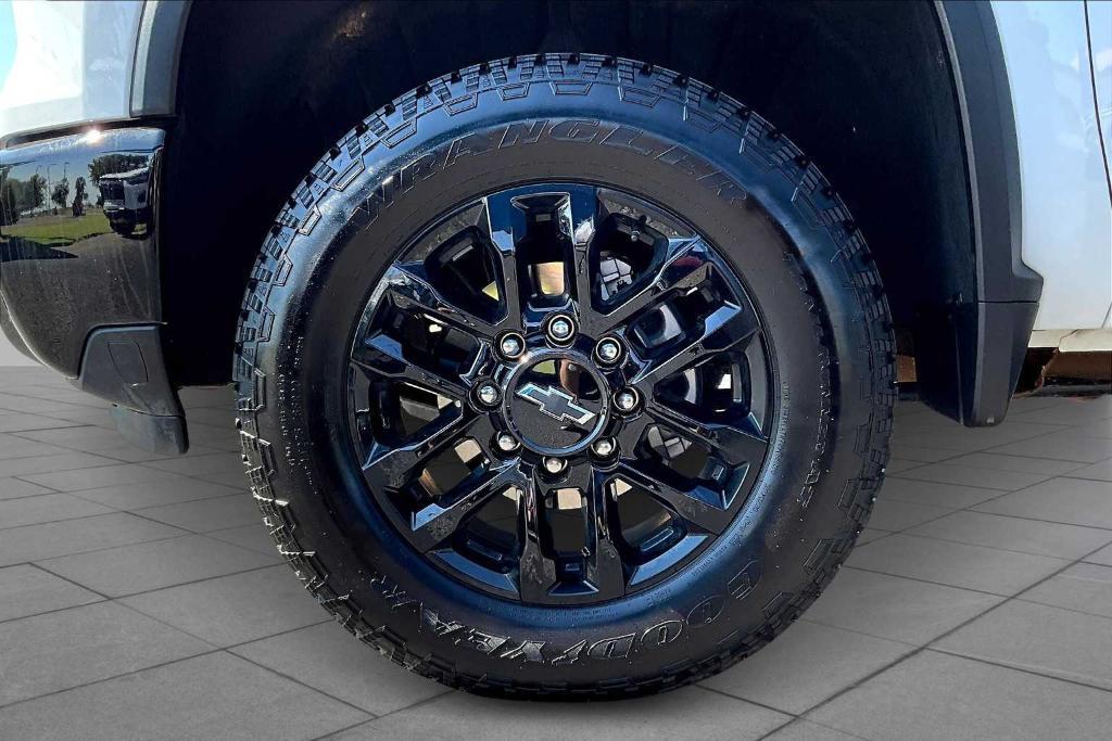 used 2025 Chevrolet Silverado 2500 car, priced at $54,995