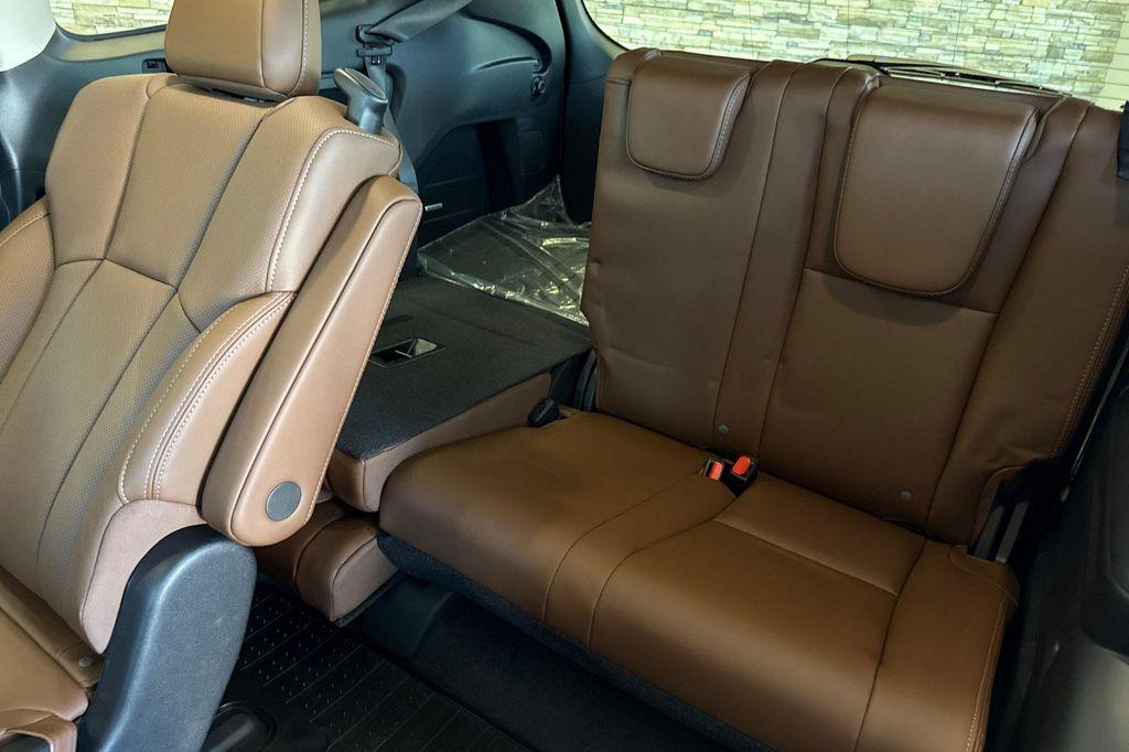 new 2025 Subaru Ascent car, priced at $53,599