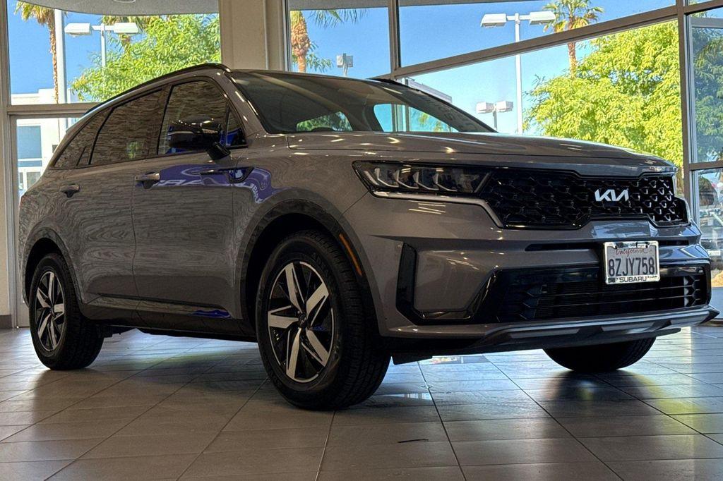 used 2022 Kia Sorento car, priced at $22,488