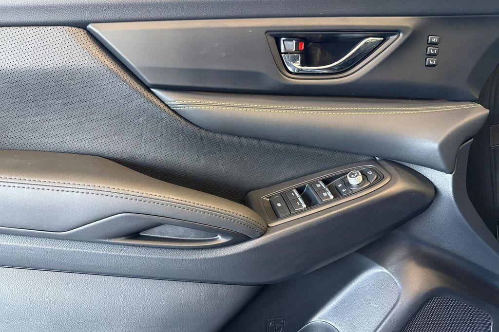 new 2025 Subaru Ascent car, priced at $54,316