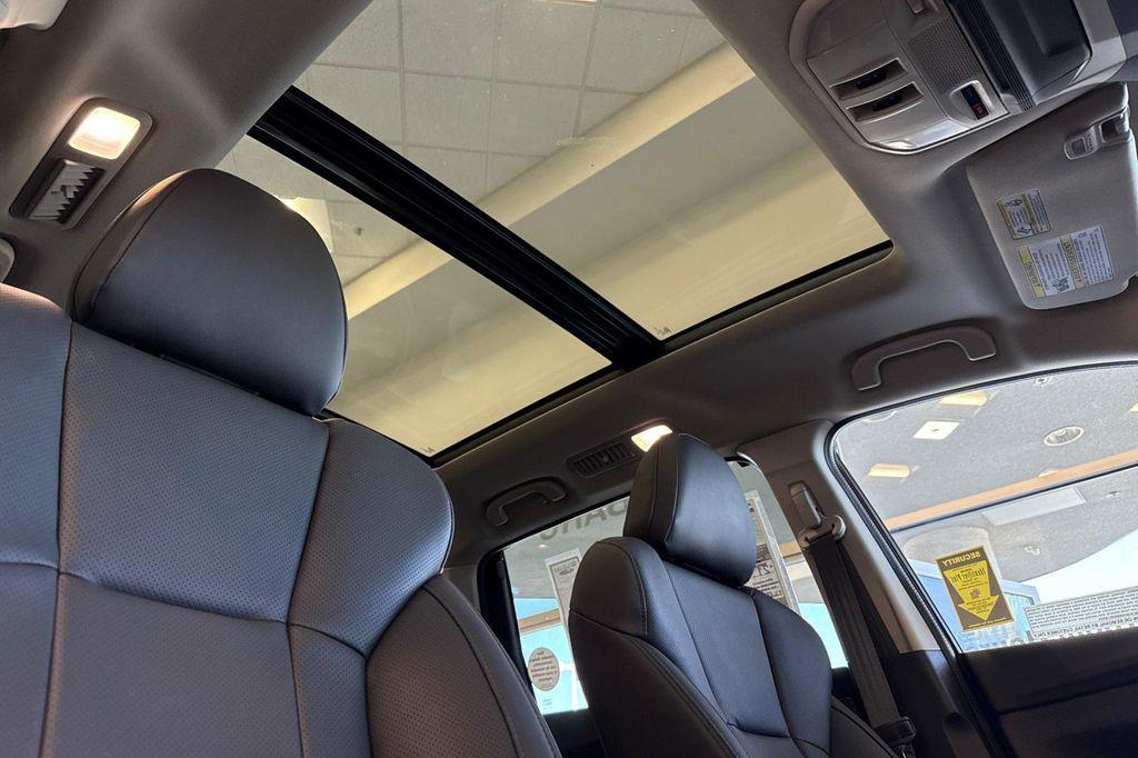 new 2025 Subaru Ascent car, priced at $54,316