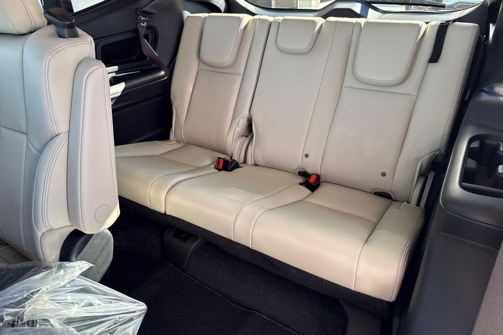 new 2025 Subaru Ascent car, priced at $50,319