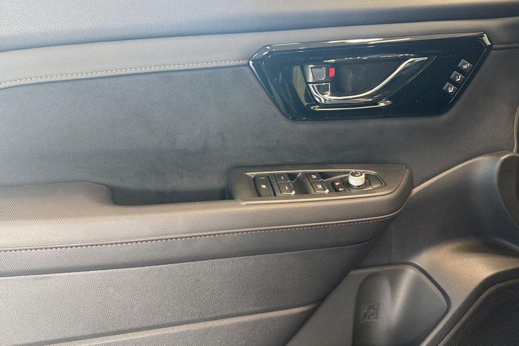 new 2025 Subaru Forester Hybrid car, priced at $45,912