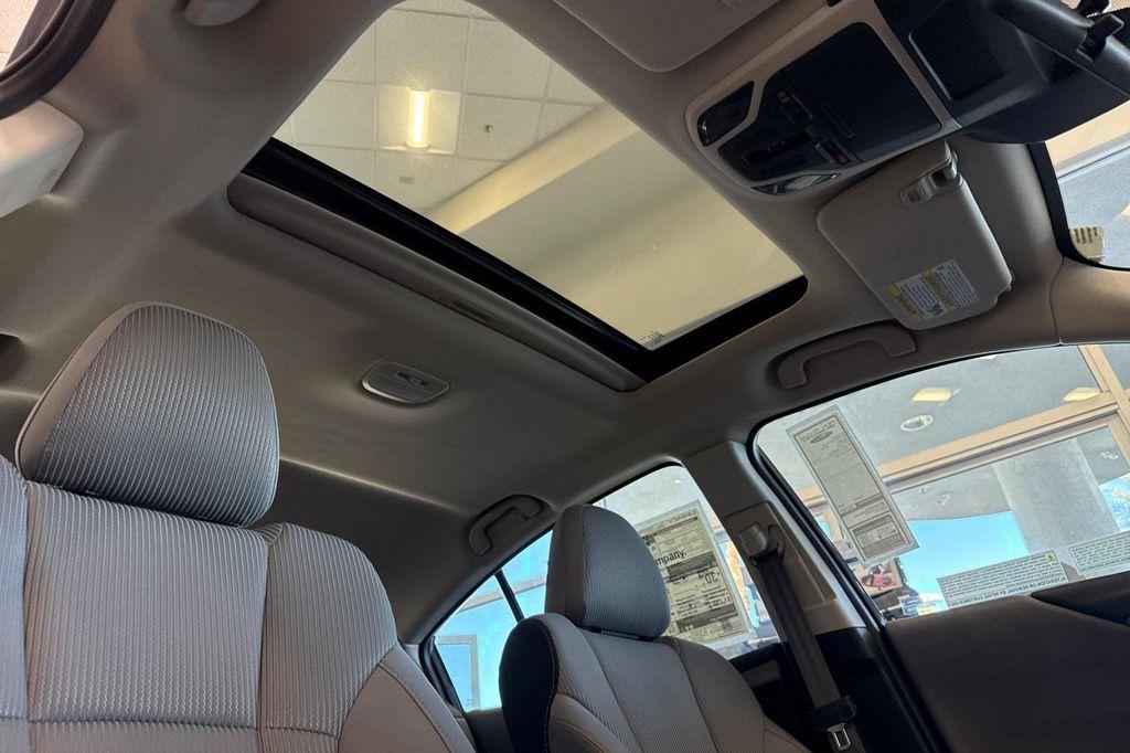 new 2025 Subaru Legacy car, priced at $33,176