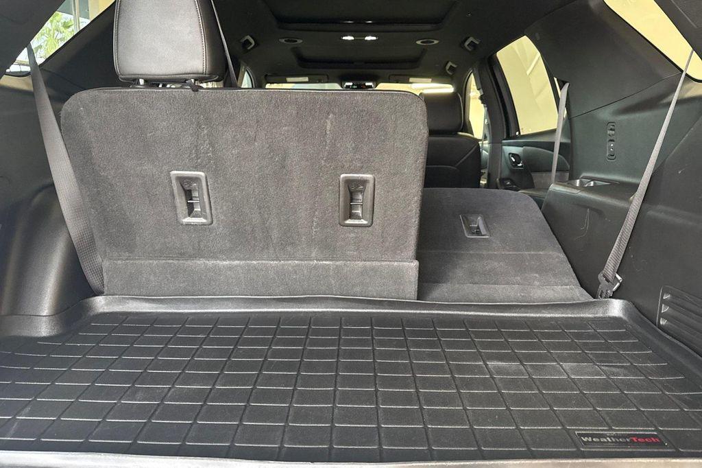 used 2022 Chevrolet Traverse car, priced at $35,788