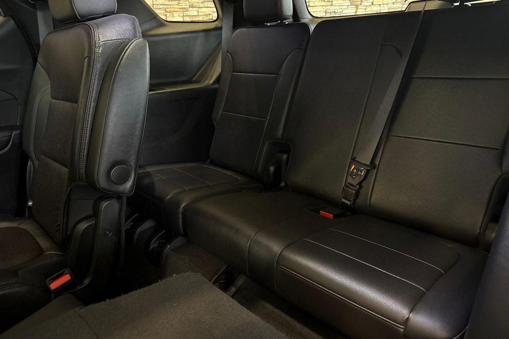 used 2022 Chevrolet Traverse car, priced at $35,788