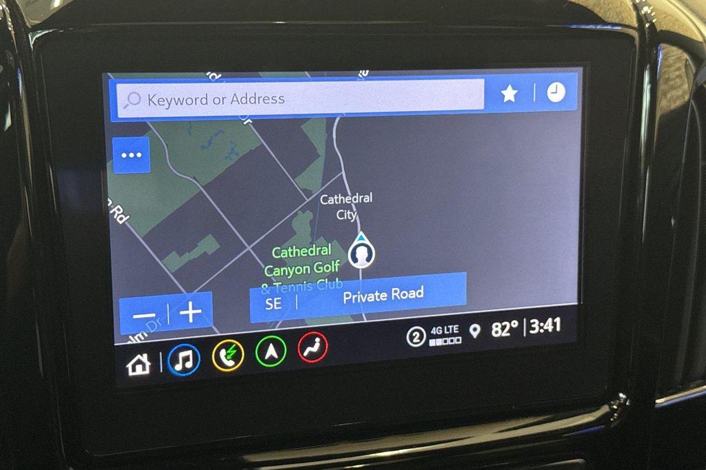 used 2022 Chevrolet Traverse car, priced at $35,788