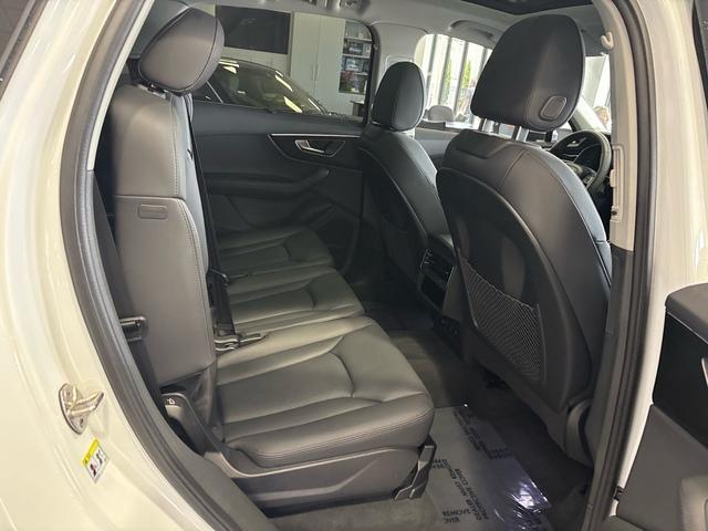 used 2024 Audi Q7 car, priced at $48,999