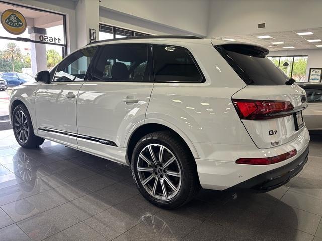 used 2024 Audi Q7 car, priced at $48,999