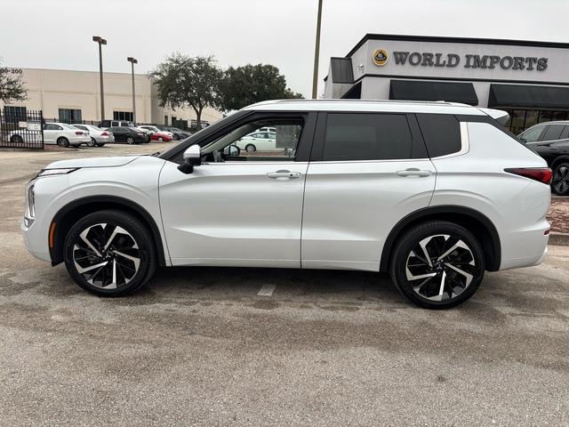 used 2022 Mitsubishi Outlander car, priced at $23,997