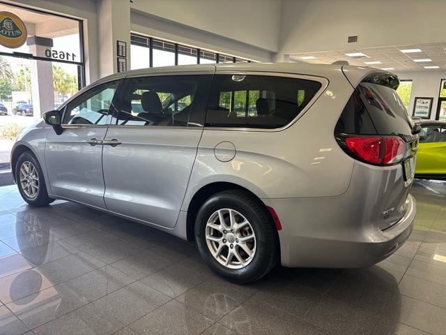 used 2017 Chrysler Pacifica car, priced at $8,999