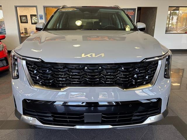 used 2024 Kia Sorento car, priced at $26,999
