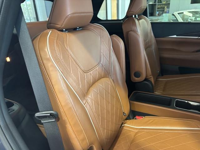 used 2023 INFINITI QX60 car, priced at $39,999