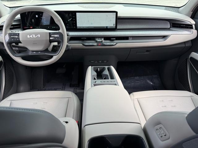 used 2025 Kia EV9 car, priced at $41,999