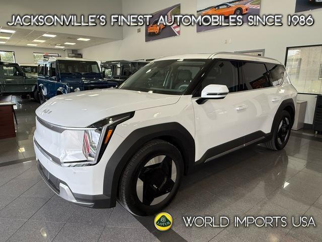 used 2025 Kia EV9 car, priced at $41,999