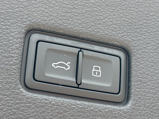 used 2024 Audi Q8 car, priced at $63,999