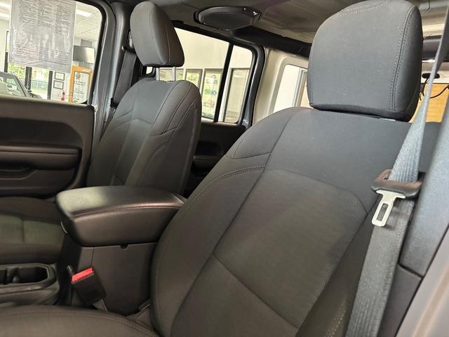 used 2021 Jeep Wrangler Unlimited car, priced at $29,999
