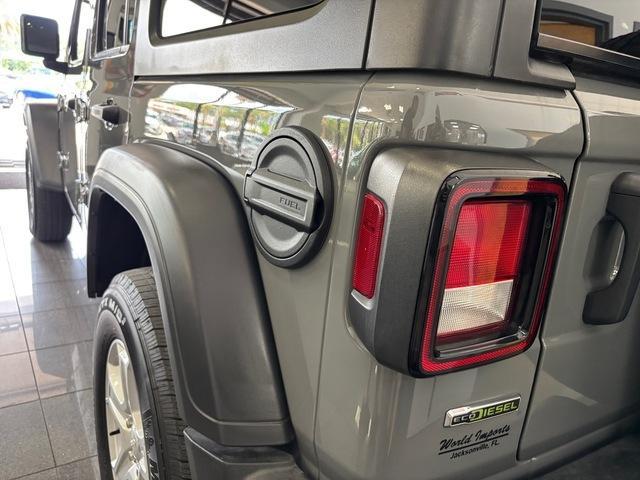 used 2021 Jeep Wrangler Unlimited car, priced at $29,999