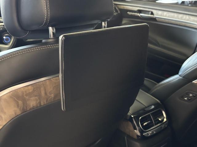 used 2021 Genesis G90 car, priced at $35,999