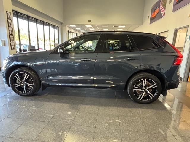 used 2022 Volvo XC60 Recharge Plug-In Hybrid car, priced at $37,999