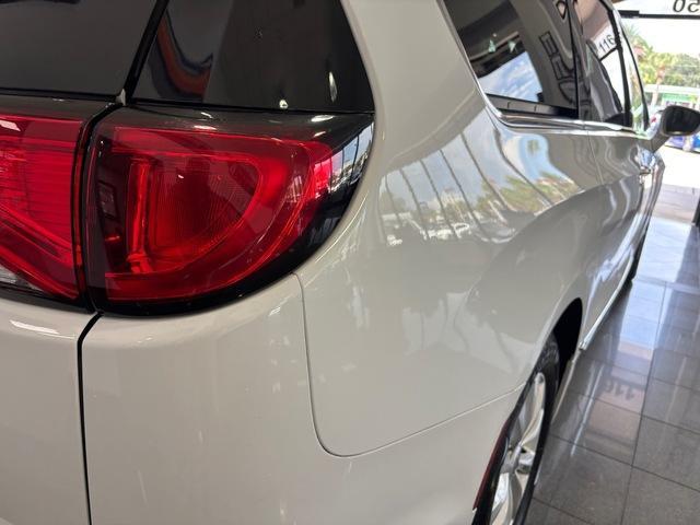 used 2018 Chrysler Pacifica car, priced at $9,999