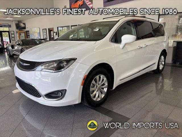 used 2018 Chrysler Pacifica car, priced at $9,999