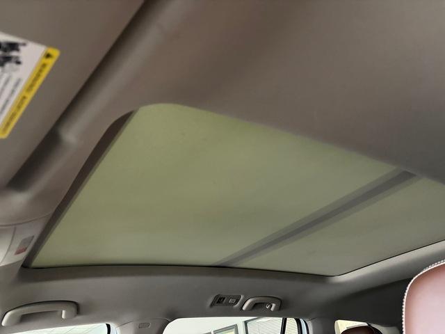 used 2023 Volkswagen Atlas car, priced at $26,999