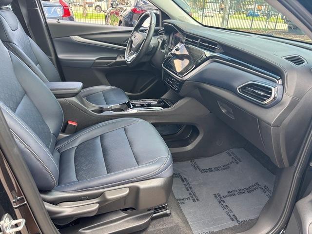 used 2022 Chevrolet Bolt EUV car, priced at $19,999