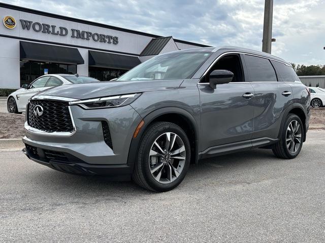 used 2025 INFINITI QX60 car, priced at $37,999