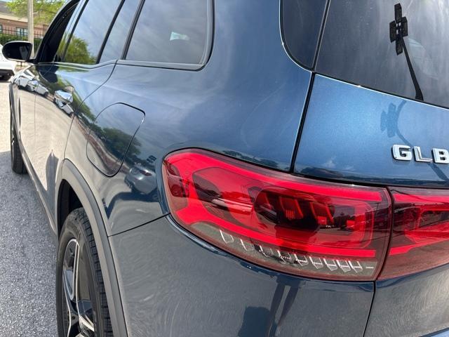 used 2021 Mercedes-Benz GLB 250 car, priced at $25,999