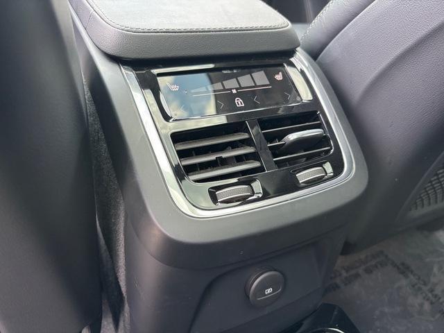 used 2021 Volvo XC90 Recharge Plug-In Hybrid car, priced at $30,999