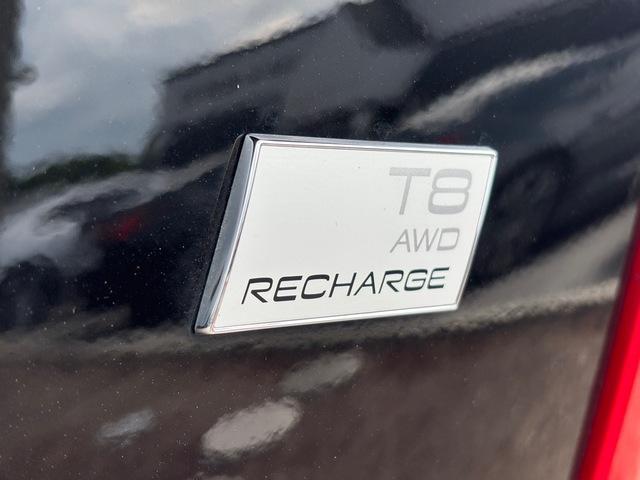 used 2021 Volvo XC90 Recharge Plug-In Hybrid car, priced at $30,999