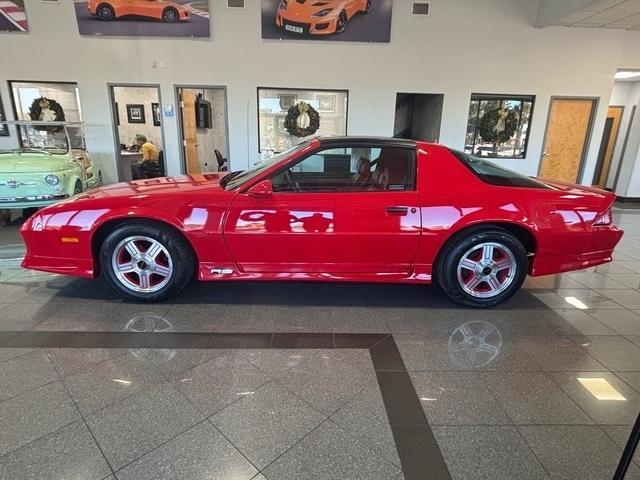 used 1992 Chevrolet Camaro car, priced at $25,900