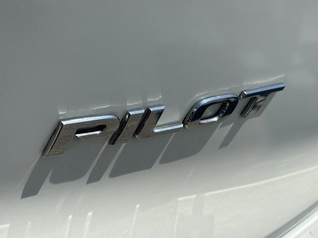 used 2016 Honda Pilot car, priced at $14,999